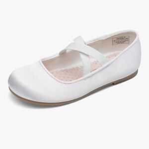 Dream Pairs Girl White Dress Shoes NWT Mary Jane Ballerina Style Angie